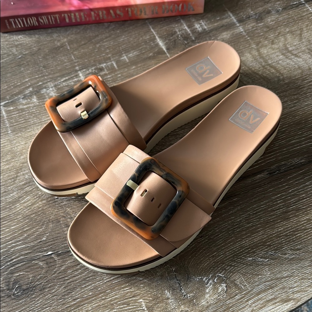 Dolce Vita Sandals